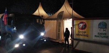 Vehicles of Russian peacekeepers move freely along Azerbaijan's Lachin-Khankendi road