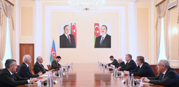 Azerbaijani PM meets with governor of Russia`s Astrakhan region