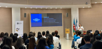 Seminar organized for university students as part of MEDIAlab project (PHOTO) 