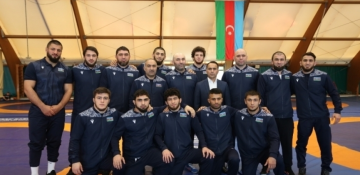 Azerbaijani freestyle wrestling team crowned European champions for 4th time