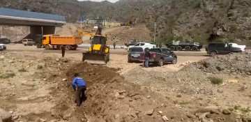 Border checkpoint on Lachin-Khankandi road supplied with potable water