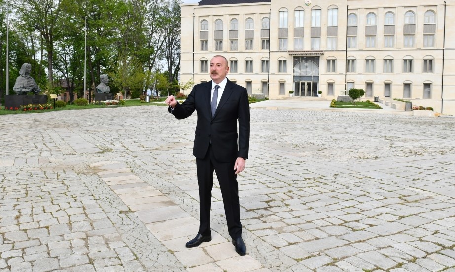 President Ilham Aliyev: Azerbaijan is successfully moving forward along the path Heydar Aliyev laid down