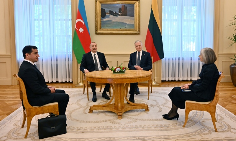 Presidents of Azerbaijan and Lithuania hold meeting in limited format