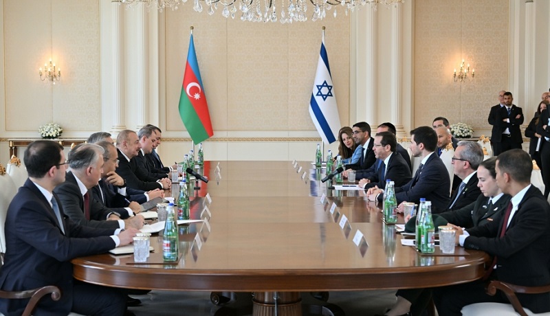 Presidents of Azerbaijan and Israel hold expanded meeting