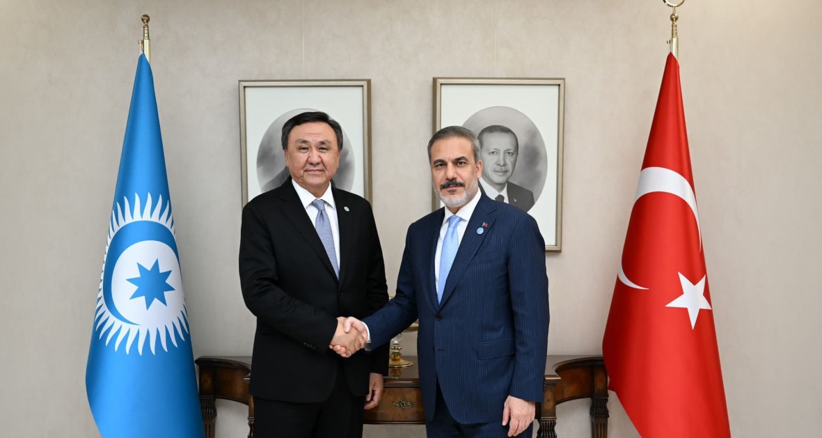 Turkish FM met with OTS Secretary General