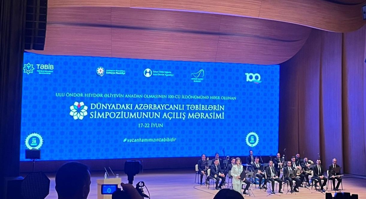 Baku holds 1st Symposium of World Azerbaijani Doctors