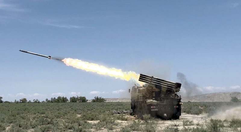 Azerbaijani Army’s rocket and artillery units fulfill firing tasks (VIDEO)