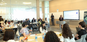 “Media and hybrid threats” seminar kicks off at ADA University (PHOTO) 