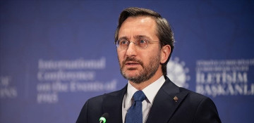 Türkiye's communications director condemns attack on Azerbaijani journalists in France