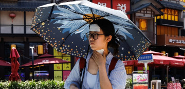 China renews yellow alert for high temperatures