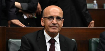 Turkish Treasury chief signals further rate hikes to tame inflation