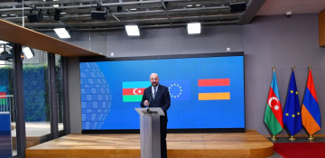 Charles Michel makes press remarks following meeting with Azerbaijani and Armenian leaders
