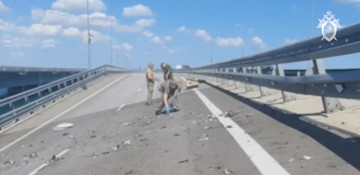 Russian foreign ministry blames Ukraine for Crimea bridge 