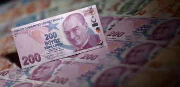 Turkish lira hits record low ahead of rate decision