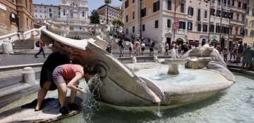 Health risks on the rise as heatwave intensifies across Europe: WMO