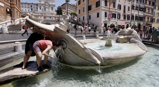 Health risks on the rise as heatwave intensifies across Europe: WMO