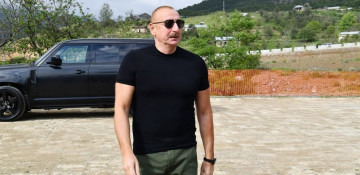 President Ilham Aliyev visits Shusha district