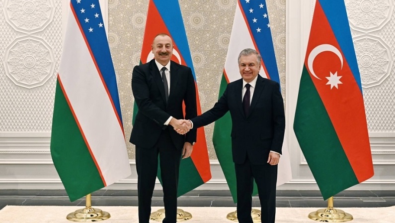 President Ilham Aliyev congratulates Uzbek counterpart Shavkat Mirziyoyev on his birthday 
