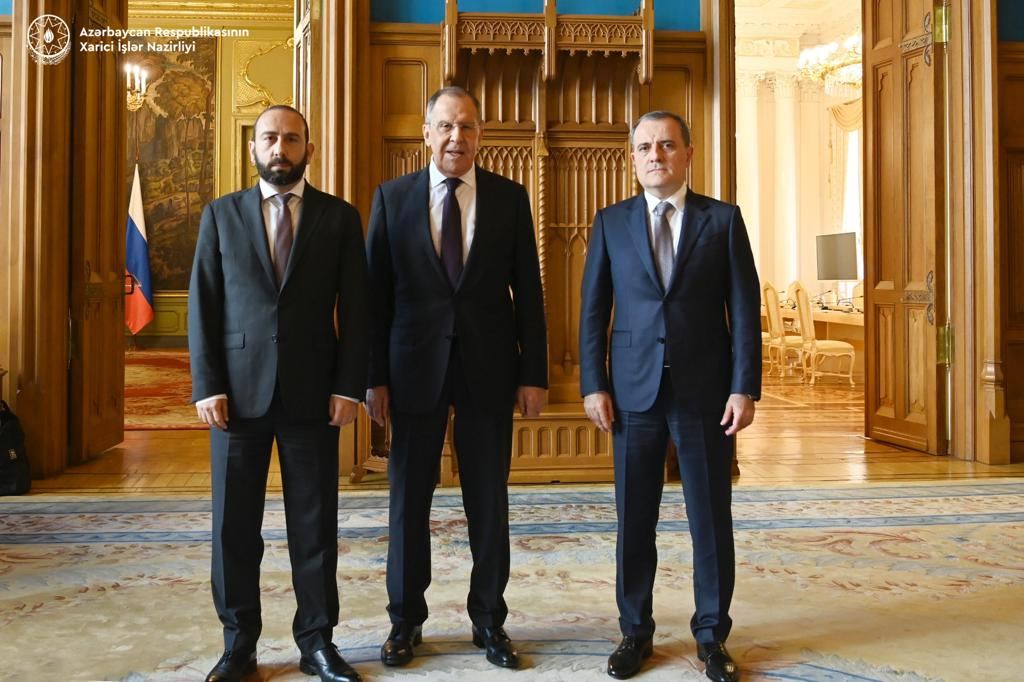 Moscow plans summit of Azerbaijani, Russian and Armenian leaders this year
