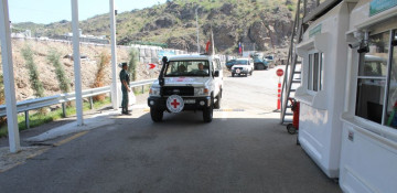 Armenian residents of Azerbaijan's Karabakh freely pass through Lachin border checkpoint