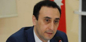 Who blockades whom? - Political scientist