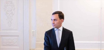 Finnish economy minister under fire over growing racism controversy