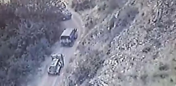 Russian peacekeepers convoy Armenia’s illegal military cargo transportation to Azerbaijan’s Karabakh (VIDEO)