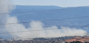 Explosion rocks Turkish grain board warehouse at Derince port