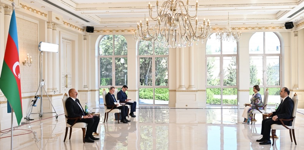 President Ilham Aliyev received credentials of incoming ambassador of Tajikistan