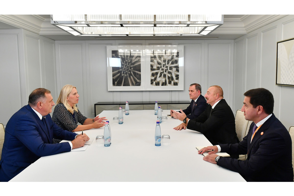 President Ilham Aliyev holds meeting with member of Presidency of Bosnia and Herzegovina Željka Cvijanović and President of Republic of Srpska Milorad Dodik