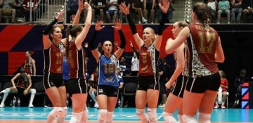 Azerbaijan women’s volleyball team beat Greece 3:2 at 2023 CEV Euro Volley