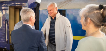 Lithuanian president visits Kyiv