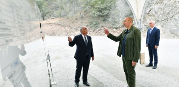 President Ilham Aliyev views works carried out in 38-76 kilometer section of Kalbajar-Lachin highway