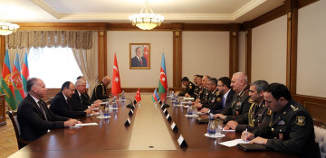 Azerbaijan, Türkiye discuss prospects for further development of military cooperation