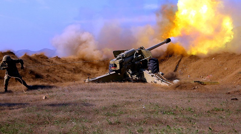 Azerbaijan army holds competitions on combat training