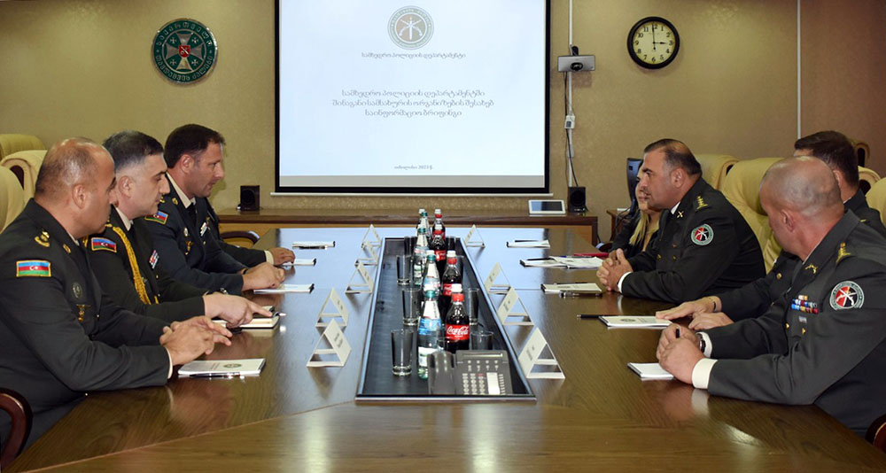 Azerbaijani Defense Ministry delegation visits Georgia