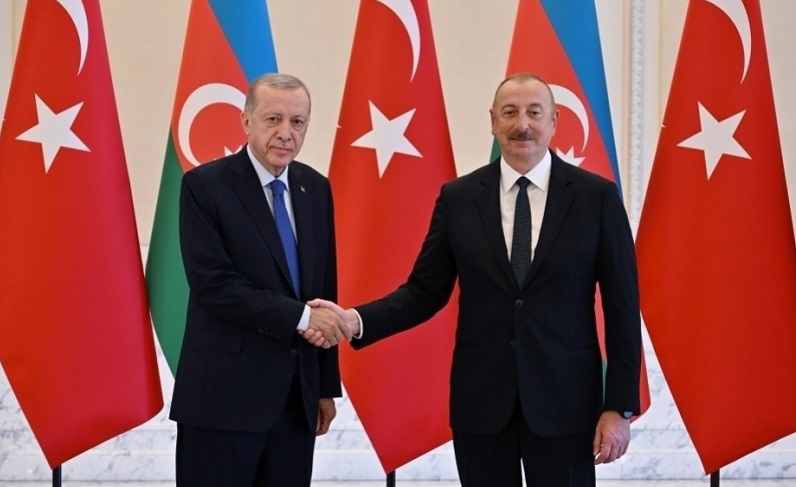 Presidents of Azerbaijan and Türkiye hold phone talks