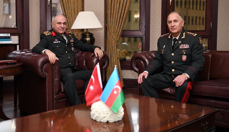 Azerbaijan, Türkiye mull prospects for development of military cooperation