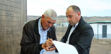 Another 25 more families relocated to Aghali get house keys