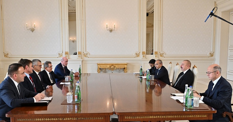 President Ilham Aliyev receives Chair of bp Board