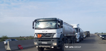 Azerbaijan sends fuel to Khankandi from Ağdam by SOCAR vehicles (PHOTO)