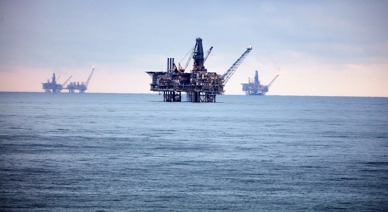 Azerbaijani oil price nears $103