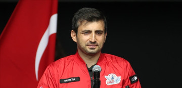 Holding of International Astronautical Congress in Baku is great pride - Selcuk Bayraktar
