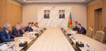 Azerbaijan, Roscosmos disuss training new generation of highly qualified engineers