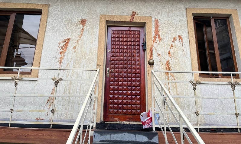 ASALA claims responsibility for vandalism against synagogue in Yerevan (VIDEO)