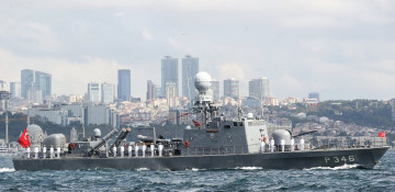Turkish navy heads to East Med for exercise amid US tension