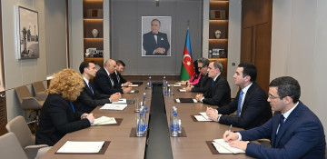 Azerbaijan FM briefs US State Dept official on regional situation