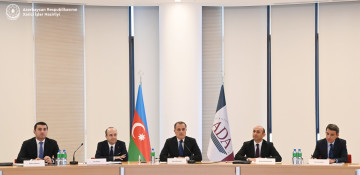 Azerbaijani FM meets with heads of diplomatic missions of European countries 
