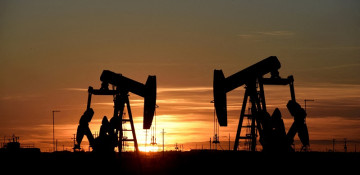 Oil prices drop in world markets