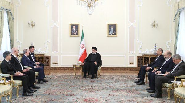 Iranian President receives Azerbaijan's FM